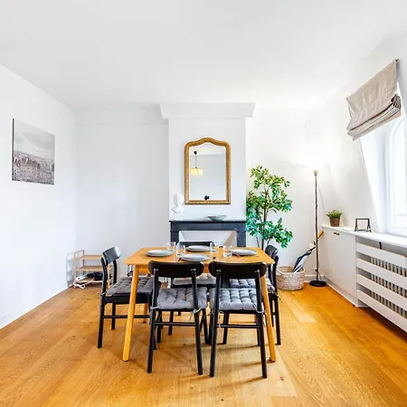 Guestready - Escape With Eiffel Views דירה פריז