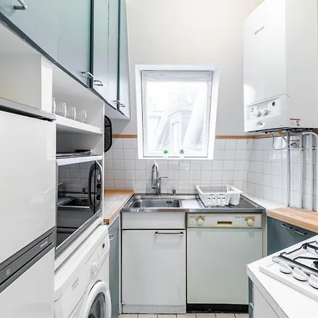 Guestready - Escape With Eiffel Views Lägenhet