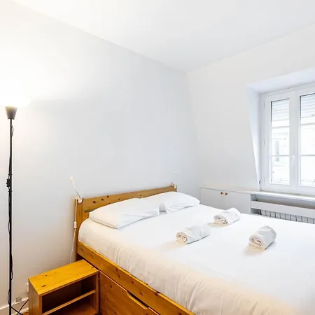 Guestready - Escape With Eiffel Views Lägenhet