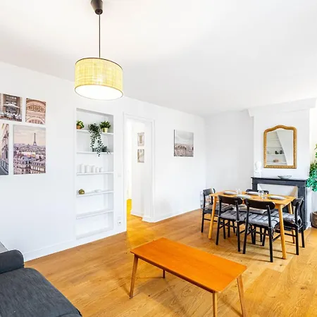 Guestready - Escape With Eiffel Views Apartment Paris